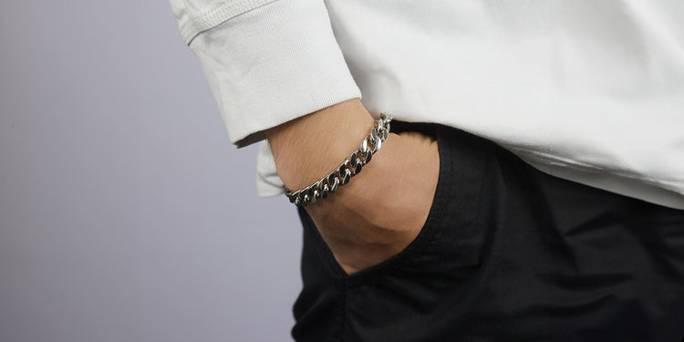 Geschenke - Herren - Stylishe Armbänder