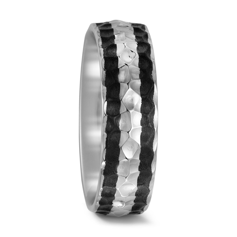 Partnerring Titan, Carbon