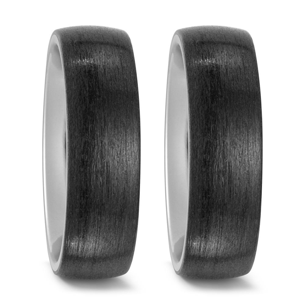 Partnerring Titan, Carbon