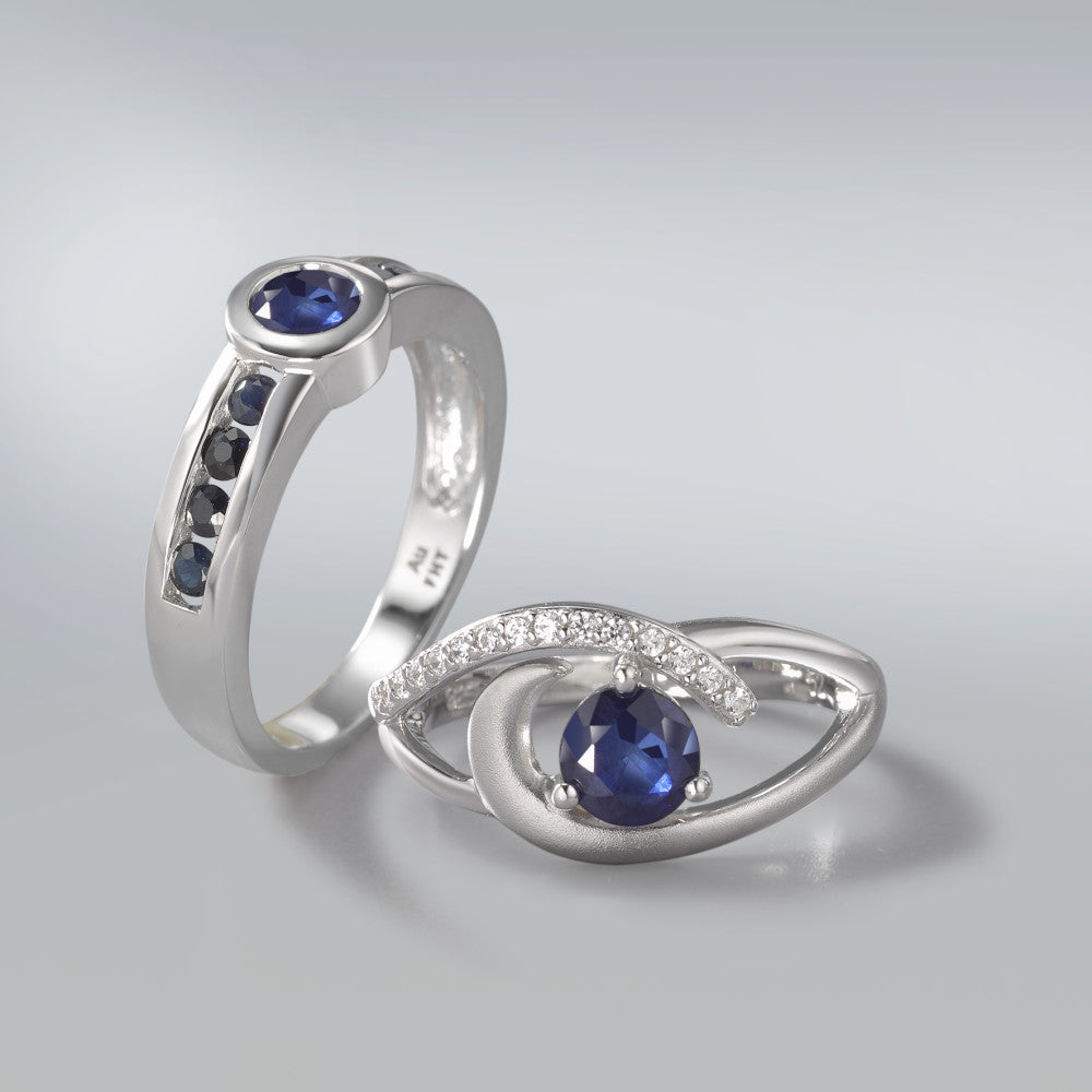 Fingerring Silber Saphir blau, 0.60 ct, Zirkonia weiss rhodiniert